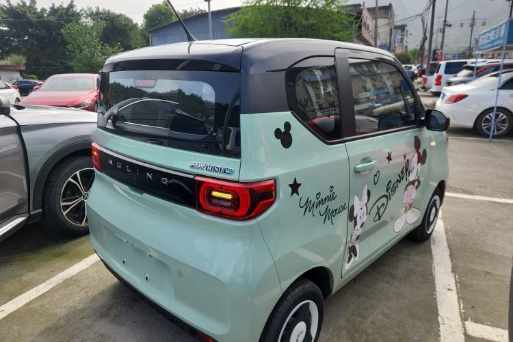 Used Wuling Hongguang MINIEV 2022 Macaron Premium Model – Lithium Ternary Battery
