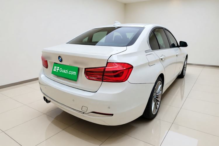 Used BMW 3 Series 2019 320Li Fashion Model Rear Right 45 Deg