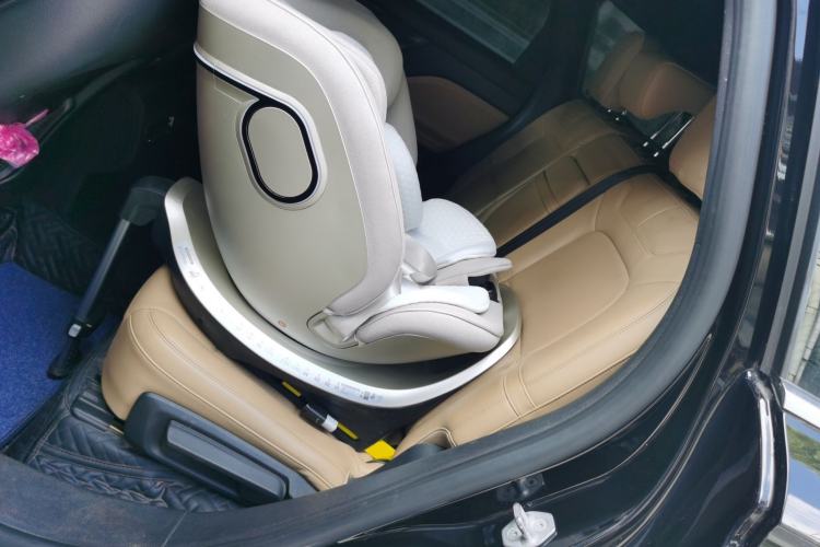 Used Lincoln Corsair 2020 2.0T Four-Wheel Drive Luxury Edition Left Rear Seat