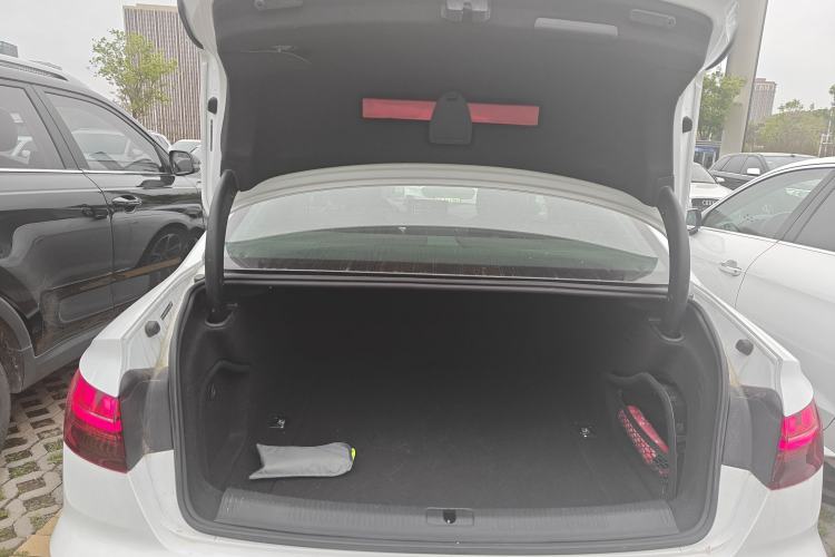 Used Audi A4L 2024 40 TFSI Fashion Dynamic Model
