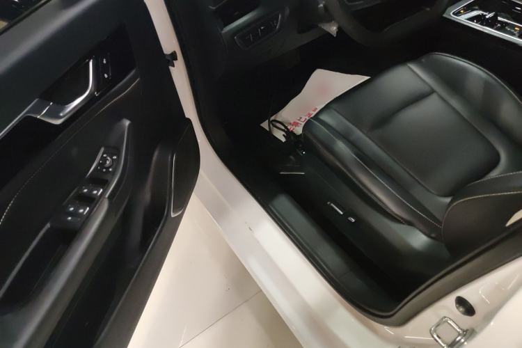 Used Bestune B70 2025 Dragon Edition 1.5T Enjoyment Model