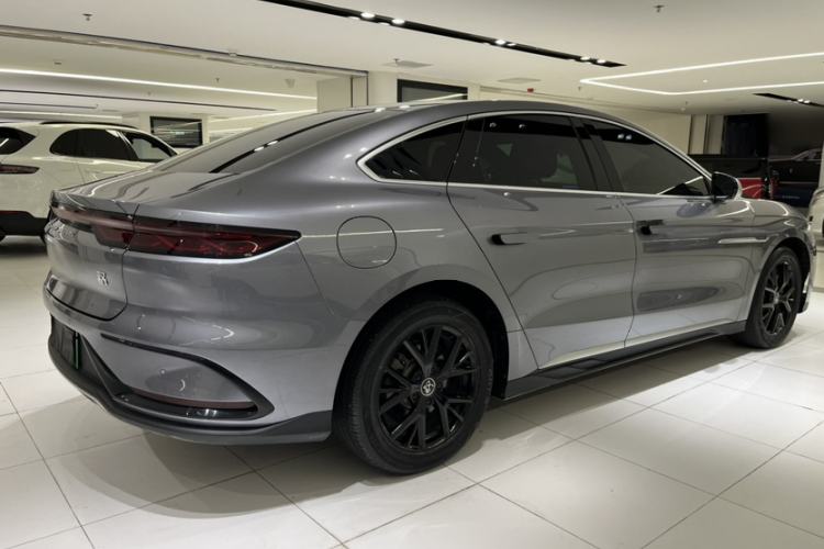 Used BYD Han 2024 DM-i Glory Edition 121KM Elite Model
