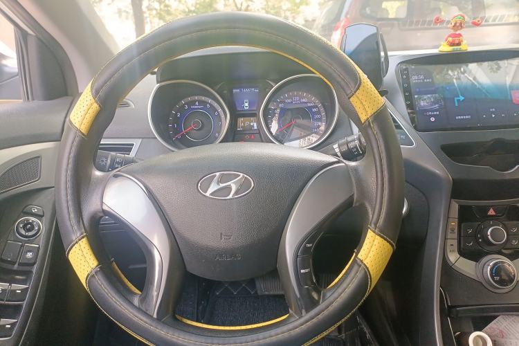 Used Hyundai Elantra (5th Generation / Langdong) 2015 1.6L Automatic Leading Model Steering Wheel