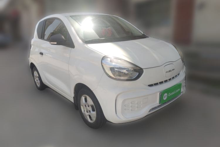 Used Roewe Clever 2021 302 km New Four-Seater Super-Efficient Version
