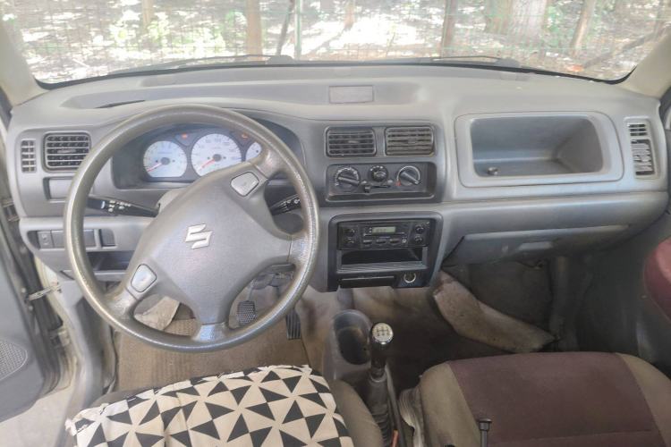 Used Suzuki Wagon R 2011 1.0L
