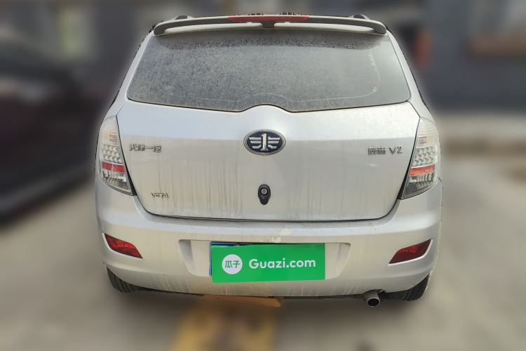 Used FAW Weizhi V2 2010 1.3L Manual Luxury Version
