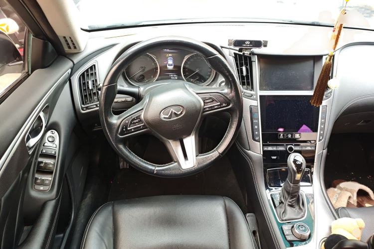 Used Infiniti Q50L 2018 2.0T Enjoyment Version China V Standard
