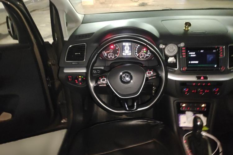 Used Volkswagen Sharan 2018 380TSI Comfort Edition 7-Seater Steering Wheel
