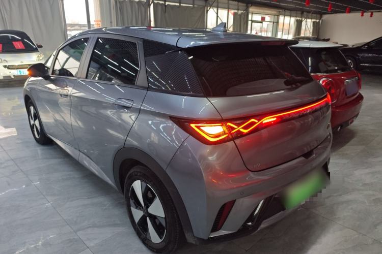 Used BYD Dolphin 2023 420 km Free Version
