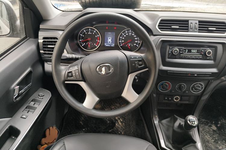 Used Great Wall Wingle 5 2023 2.4L Gasoline Two-Wheel-Drive Entry-Level Big Double Steering Wheel