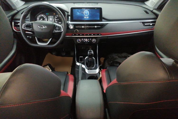 Used Chery Tiggo 5x 2022 Superhero Edition 1.5L Manual Fashion Model Center Console