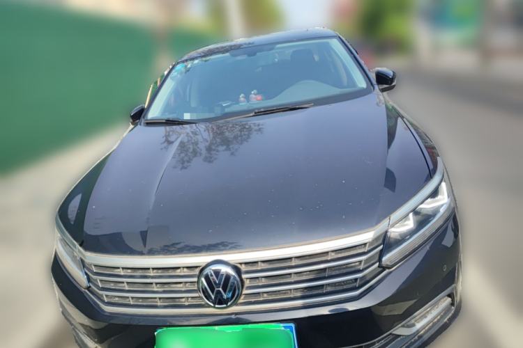 Used Volkswagen Passat 2017 330TSI DSG Luxury Edition Front