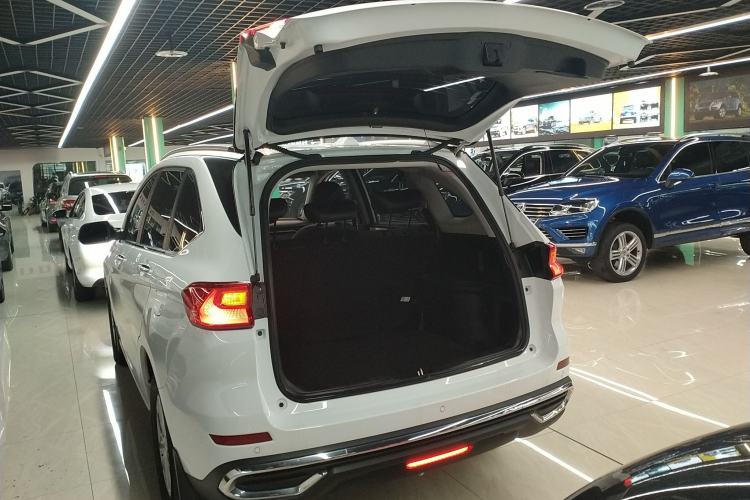 Used Haval M6 2021 PLUS 1.5T Manual Luxury Smart Connectivity Model