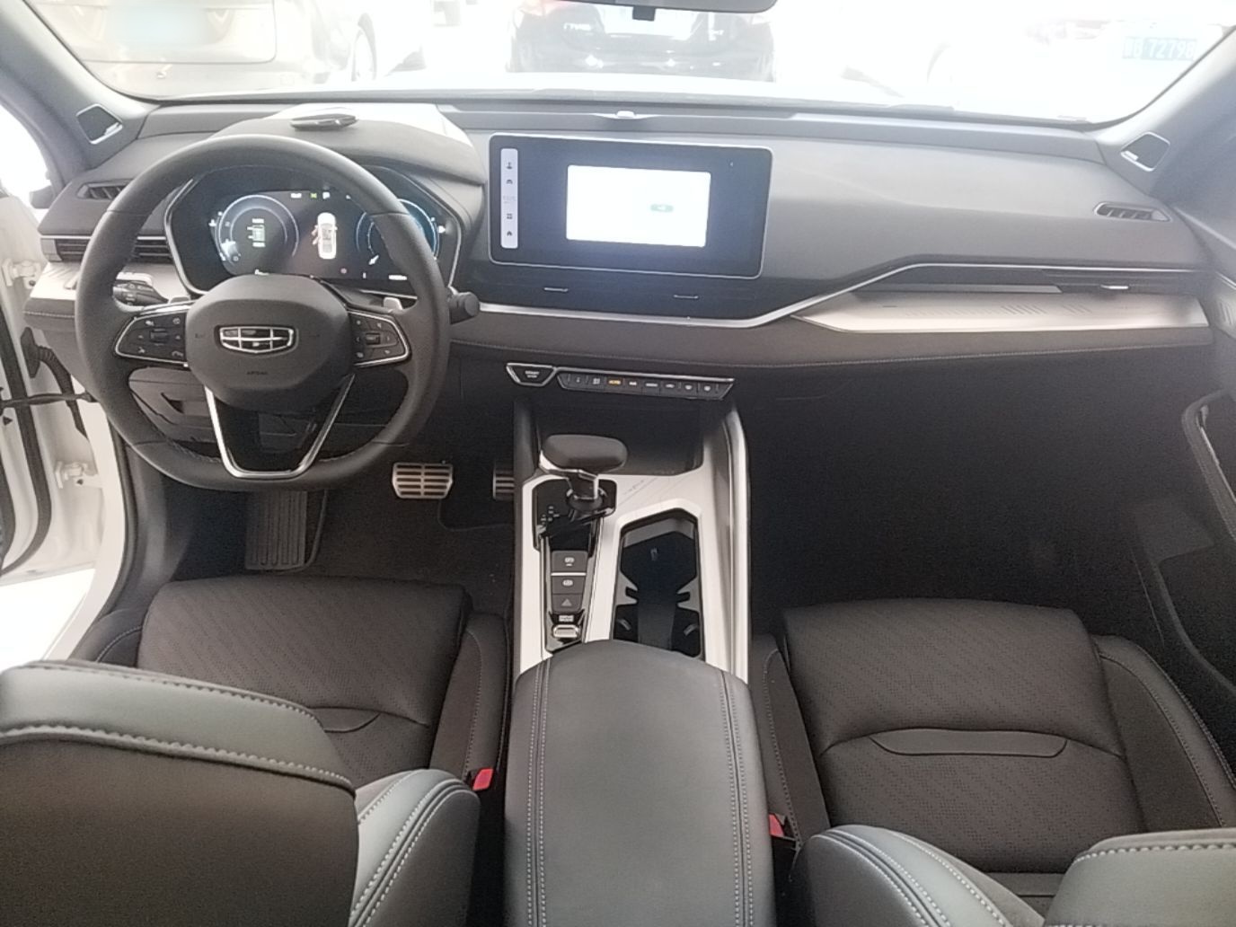 Geely Auto Preface 2024 2.0TD Qingyun Edition — снимка 12