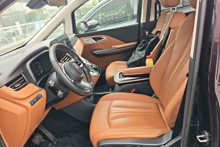 Used Hongqi HQ9 PHEV 2024 2.0T Four-Wheel Drive Business Edition Left Front Seat