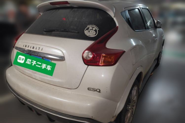 Used Infiniti ESQ 2014 1.6L Luxury Edition