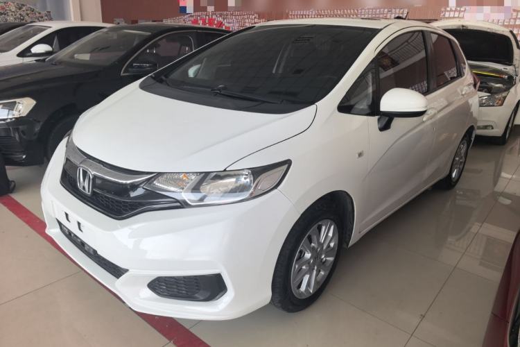 Used Honda Fit 2018 1.5L CVT Comfort Sunroof Version