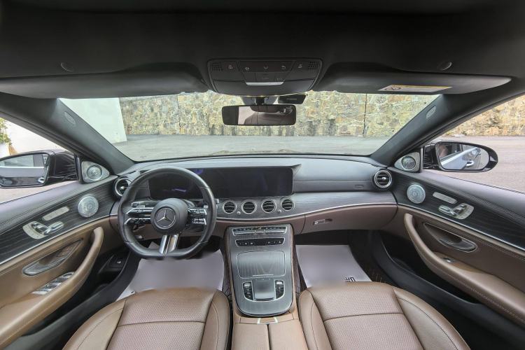 Used Mercedes-Benz E-Class 2021 E 300 L Sporty and Stylish Model