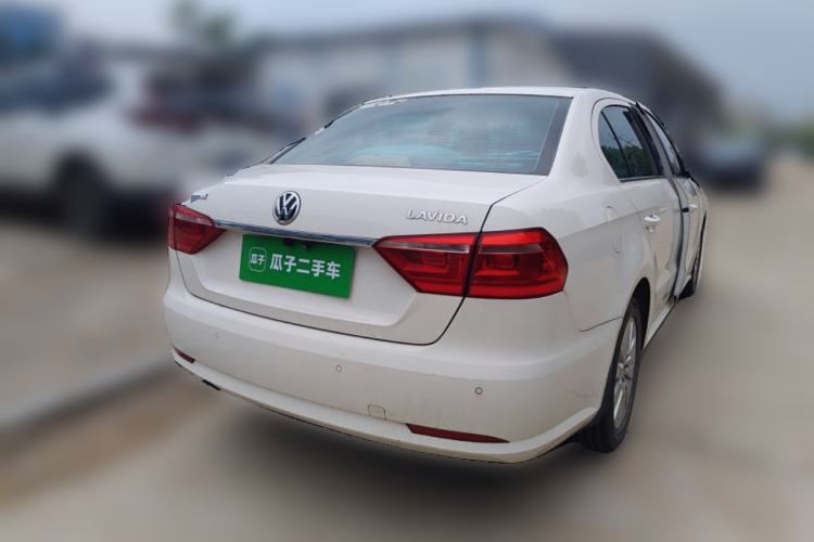 Used Volkswagen Lavida 2013 Restyled Classic 1.6L Automatic Comfort Edition
