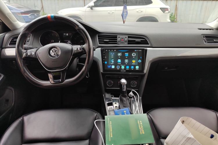 Used Volkswagen Lamando 2018 230TSI DSG Fashion Edition
