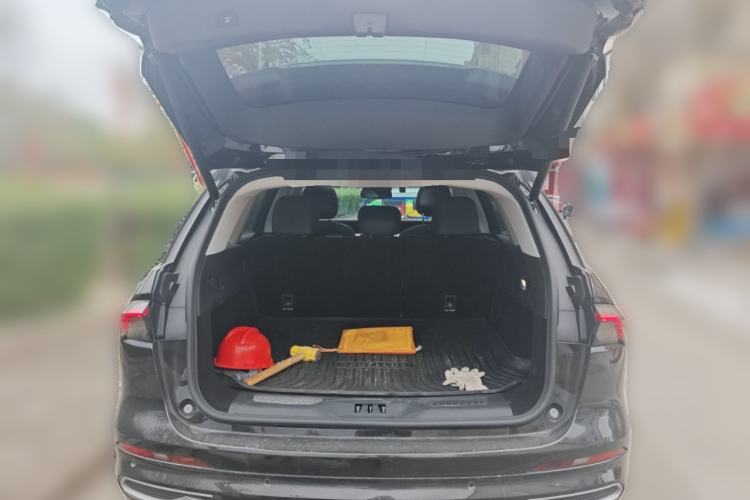 Used Lincoln Nautilus 2025 2.0T Four-Wheel Drive Luxury Edition Trunk