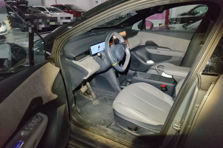 Used Lynk & Co Z20 2025 530 km Range Rear-Wheel Drive Pro