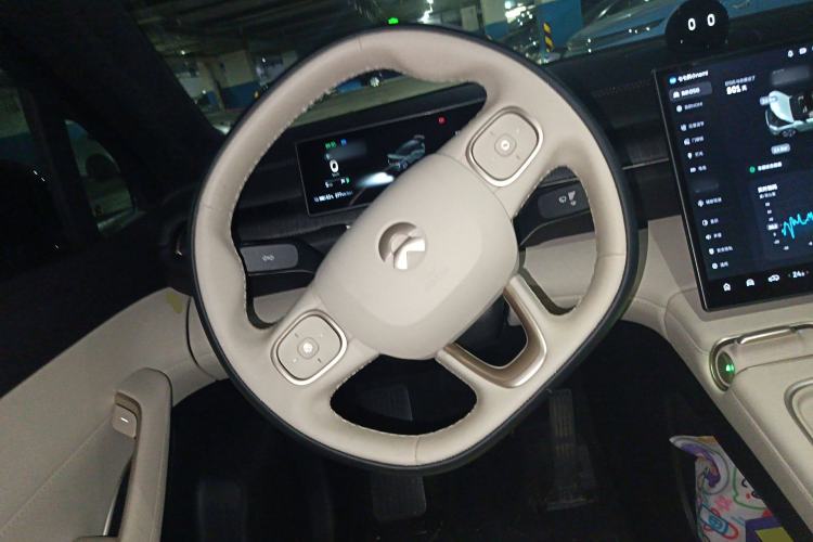 Used Nio ES6 2023 75 kWh
