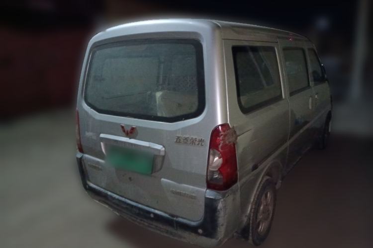 Used Wuling Rongguang 2011 1.2L Base Version
