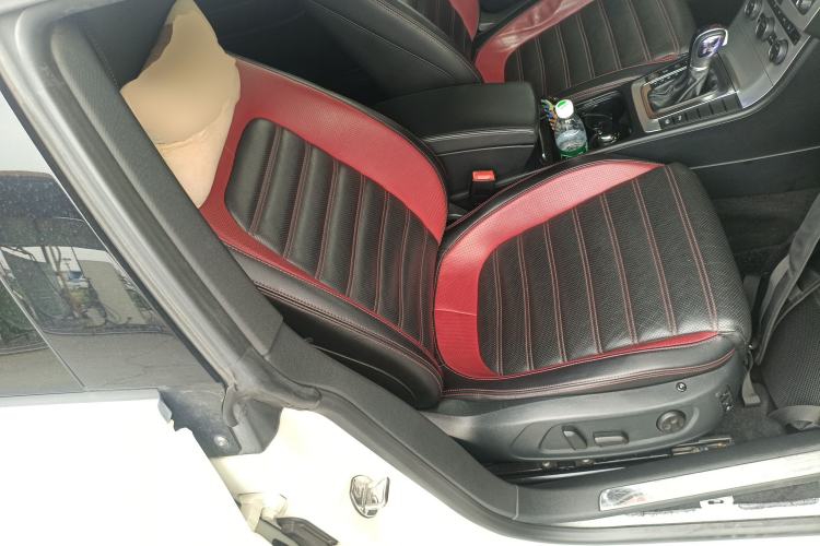 Used Volkswagen FAW-Volkswagen CC 2016 1.8TSI Luxury Model
