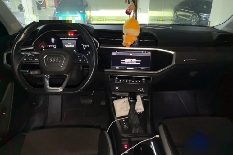 Used Audi Q3 2021 35 TFSI Fashion Dynamic Model Interior 2