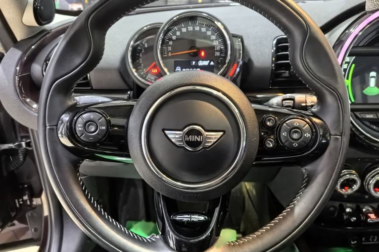 Used MINI Clubman 2016 Revised Version 2.0T COOPER S Connoisseur Edition