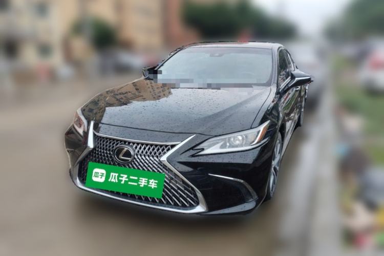 Used Lexus ES 2018 260 Excellence Edition China V Standard