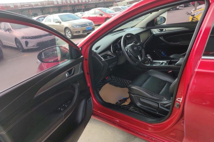 Used CHANGAN Eado 2018 High-Energy Edition 1.6L GDI Automatic Pioneer Model China V Standard
