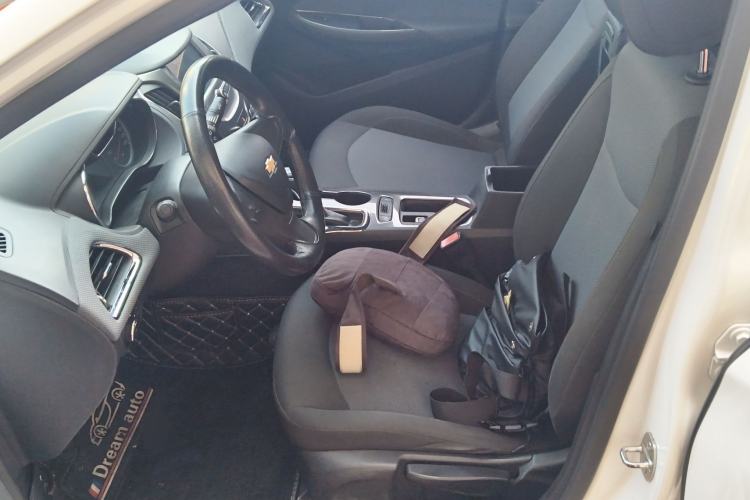 Used Chevrolet Cruze 2017 1.5L Automatic Pioneer Sunroof Edition