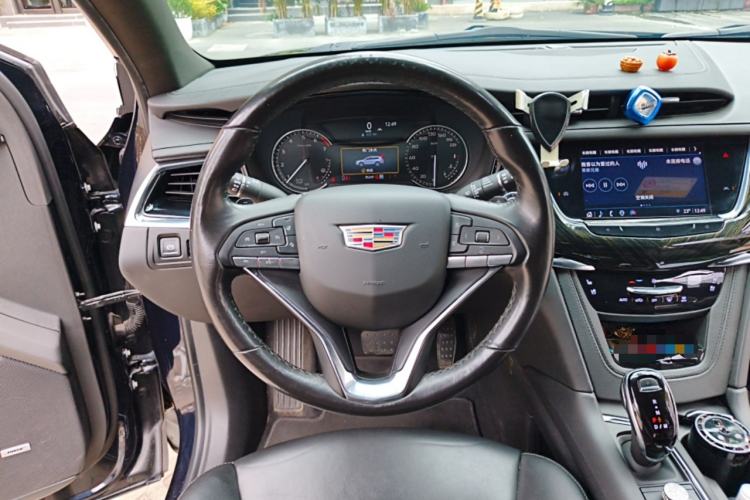 Used Cadillac XT6 2021 28T Six-Seater Four-Wheel-Drive Luxury Version
