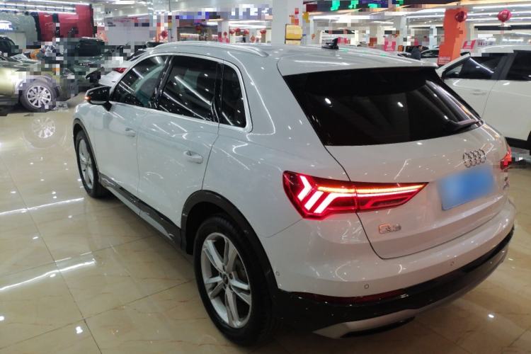 Used Audi Q3 2021 35 TFSI Fashionable and Elegant Model
