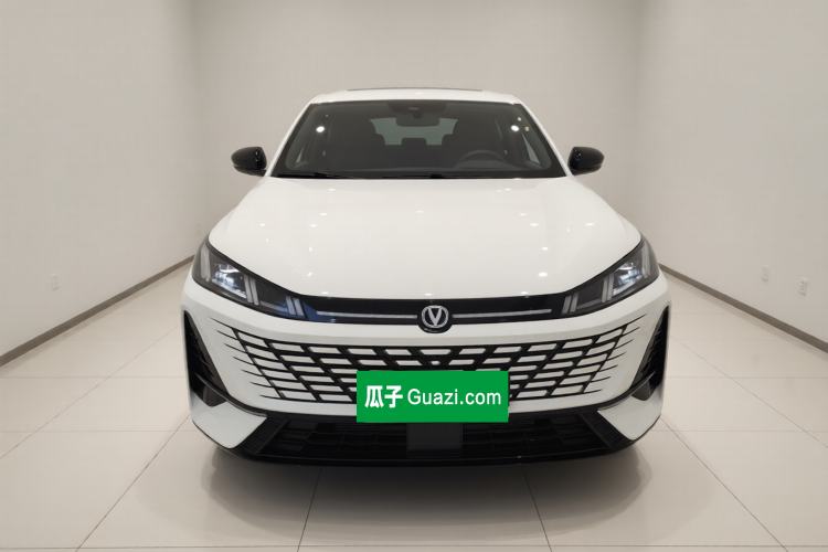 Used CHANGAN Eado 2026 Model, Fourth Generation, 1.5T 500Bar Dynamic Enjoyment Edition Front