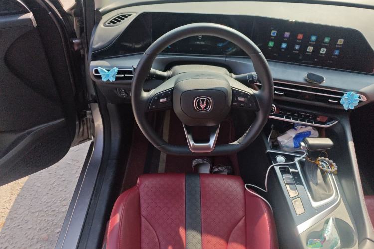 Used Changan Eado 2021 PLUS Blue Whale NE 1.4T GDI DCT Prestige Model
