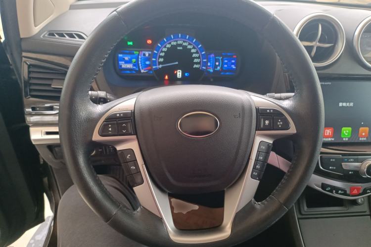 Used BYD S7 2017 2.0T Automatic Luxury Model Steering Wheel