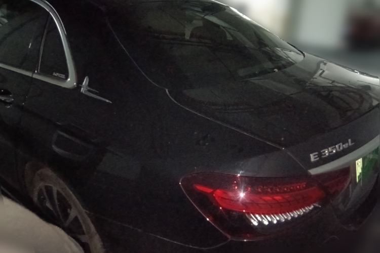 Used Mercedes-Benz E-Class New Energy 2022 E 350 e L Plug-in Hybrid Sports Sedan Rear Left 45 Deg