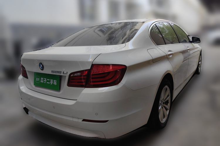 Used BMW 5 Series 2013 525Li Luxury Model Rear Right 45 Deg
