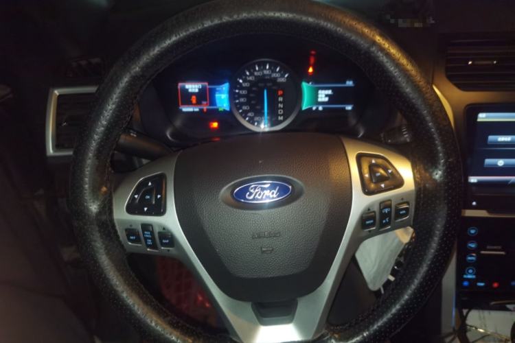 Used Ford Explorer 2013 3.5L Prestige Model
