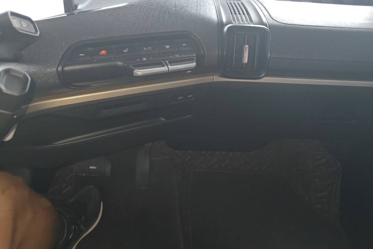 Used Baojun KiWi EV 2021 Designer Lithium Iron Phosphate