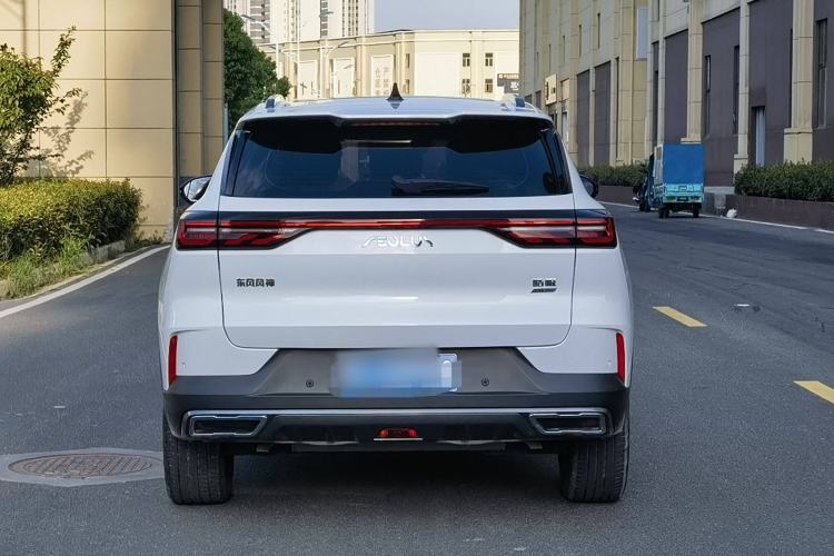 Used Dongfeng Aeolus Huge 2022 Mach Dual-Motor 1.5T MHD Dare-to-Dream Edition