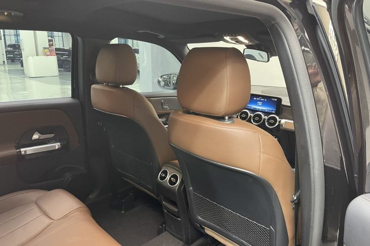 Used Mercedes-Benz GLB 2024-Year Restyled GLB 200 Dynamic Edition