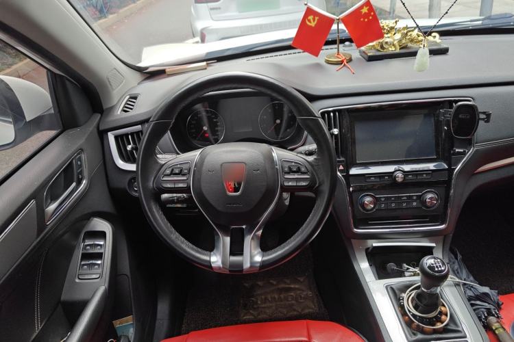 Used Roewe RX5 2018 20T Two-Wheel Drive Manual Flagship Edition
