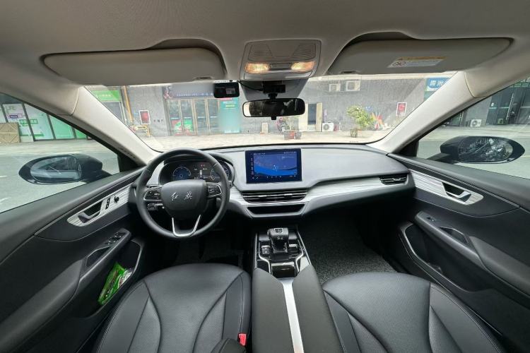 Used Hongqi E-QM5 2024 560km PLUS
