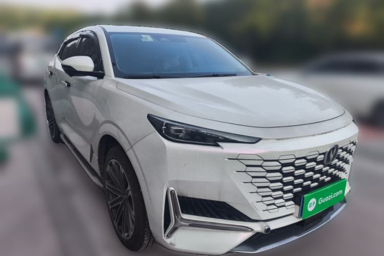 Used CHANGAN UNI-K 2021 2.0T Prestige Edition Front Right 45 Deg