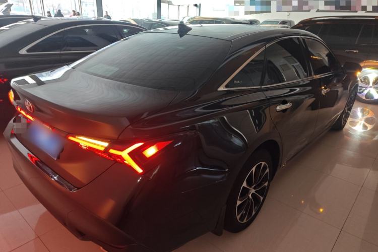 Used Toyota Avalon 2023 2.0L Luxury Edition