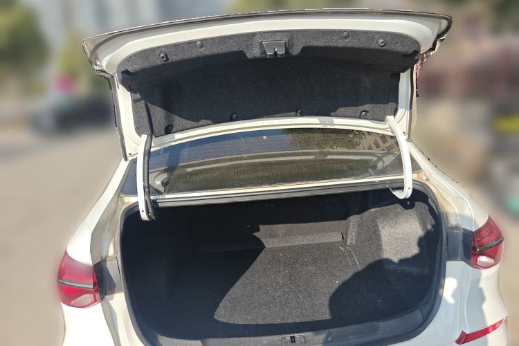 Used Chevrolet Monza 2020 Light Hybrid RS 330T Automatic Comfort Edition
